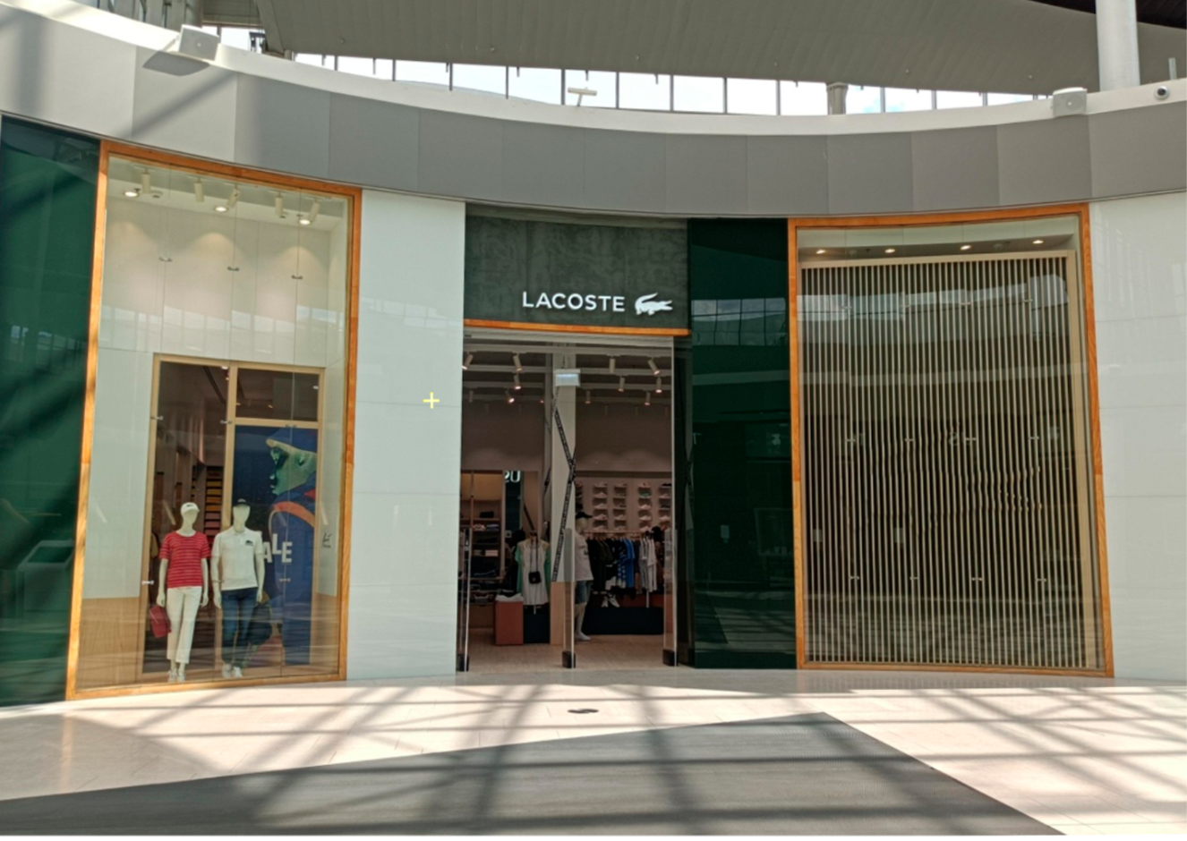 Lacoste Store (Tepliy Stan)